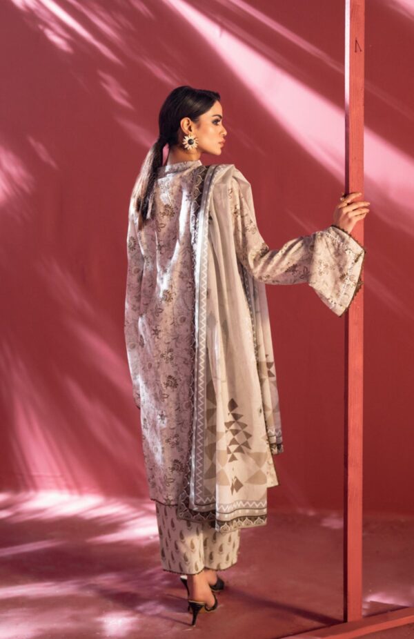 STELL BY REGALIA UNSTITCHED LAWN 3PC - Image 2