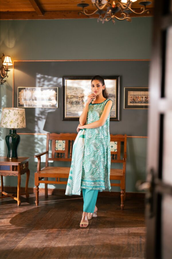 SALINA PRINTED LAWN UNSTITCHED LAWN - Image 3