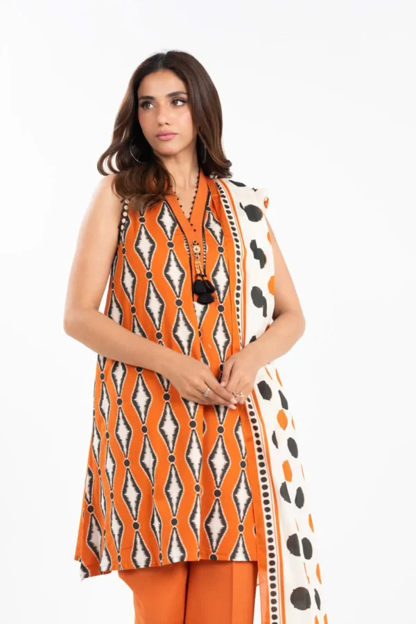 Alkaram Printed Lawn 3PC - Image 2