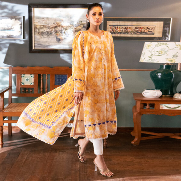 SALINA PRINTED LAWN UNSTITCHED LAWN