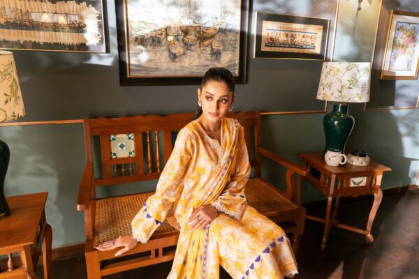 SALINA PRINTED LAWN UNSTITCHED LAWN - Image 4