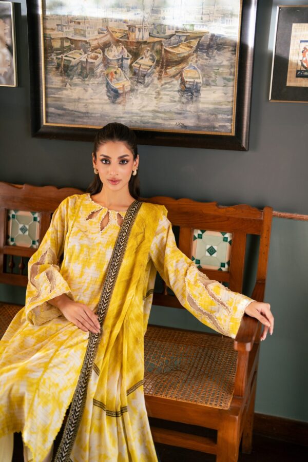 SALINA PRINTED LAWN UNSTITCHED LAWN - Image 3