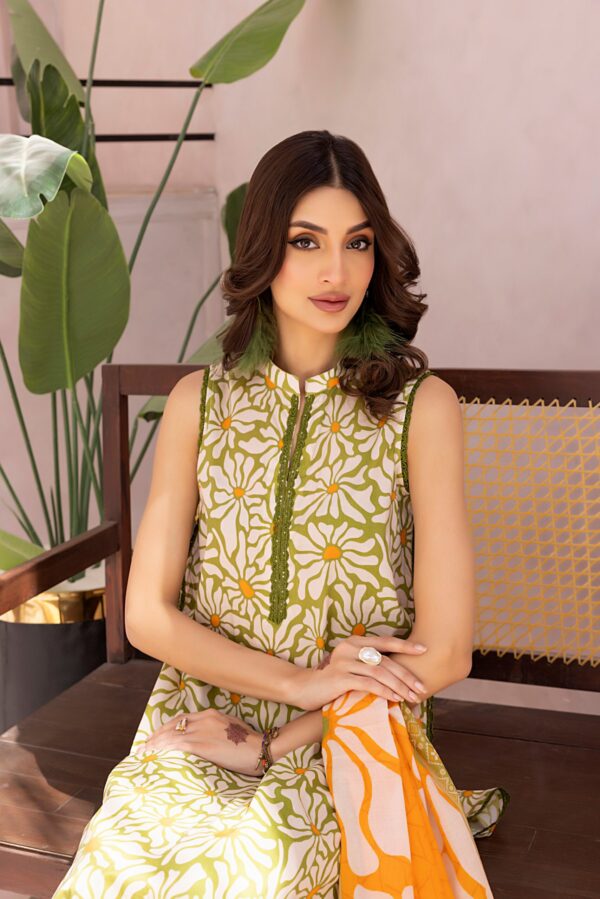 Salina Digital Printed Lawn - Image 4