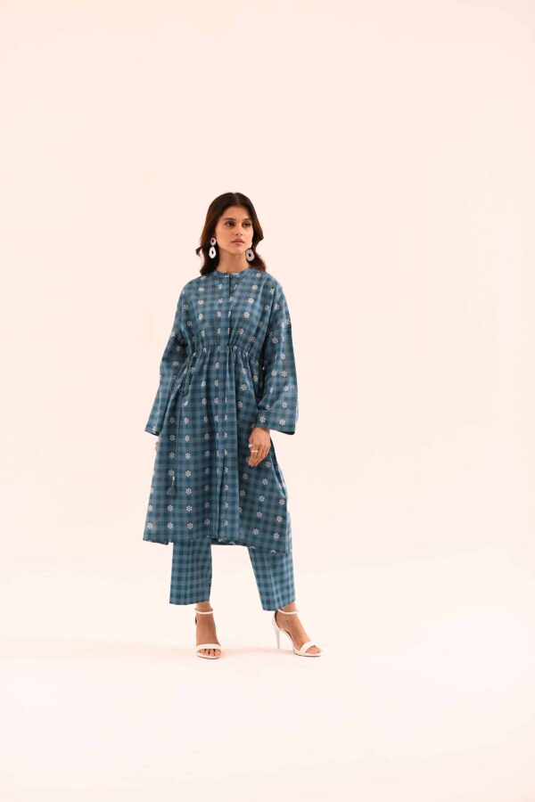 NISHAT LAWN 3PC - Image 3
