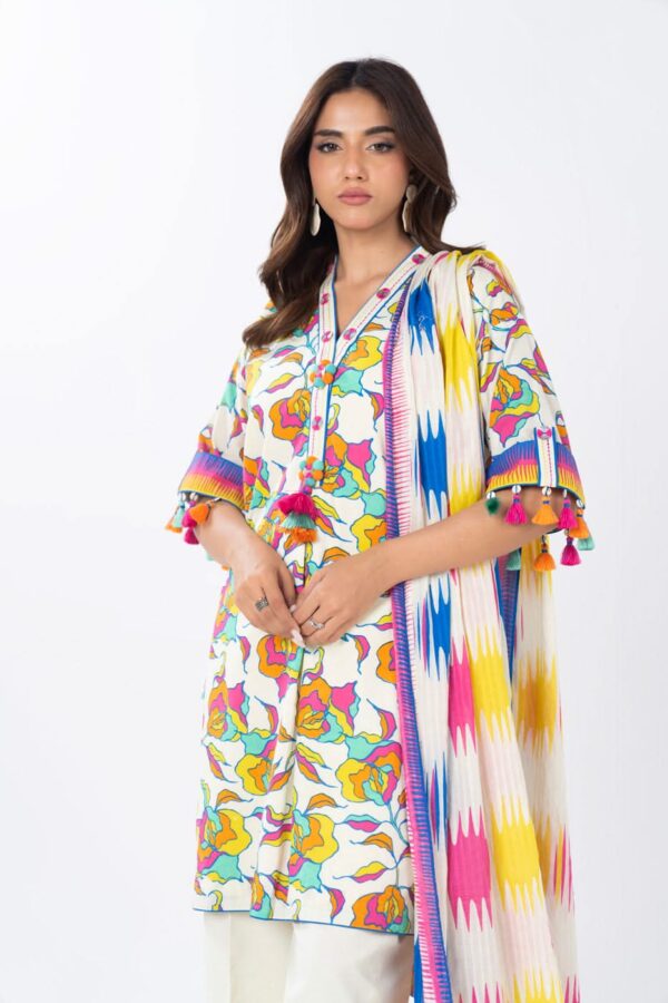 Alkaram Printed Lawn 3PC - Image 4