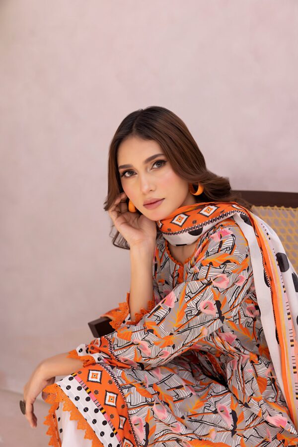 Salina Digital Printed Lawn - Image 4