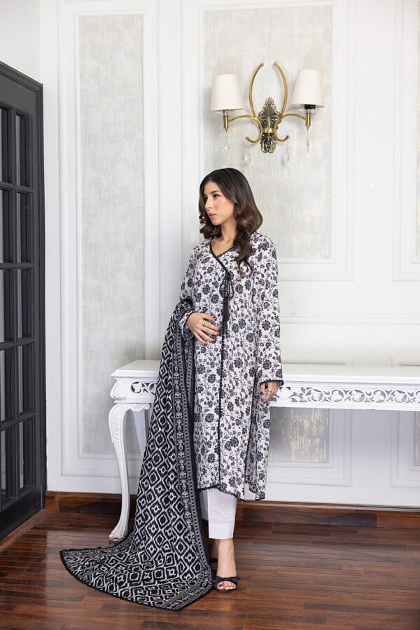 REGALIA BLACK AND WHITE LAWN 3PC