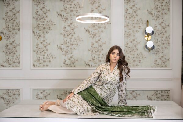 SALINA PRINTED LAWN UNSTITCHED LAWN 3PC - Image 5
