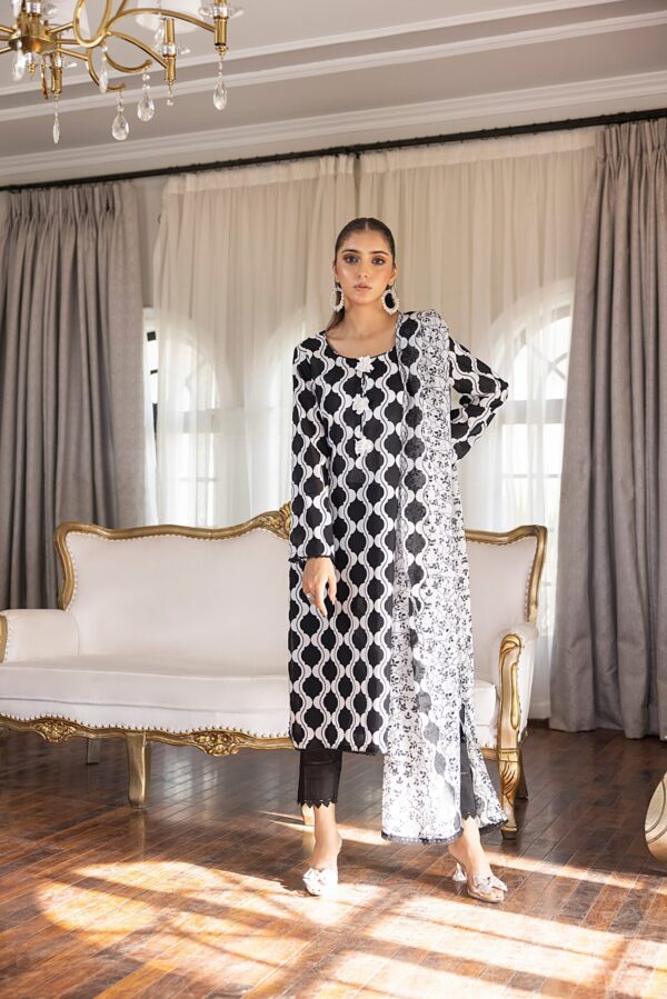 REGALIA BLACK AND WHITE LAWN 3PC