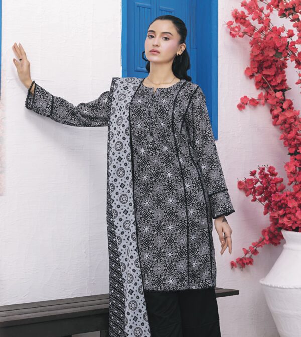 REGALIA BLACK AND WHITE LAWN 3PC - Image 3
