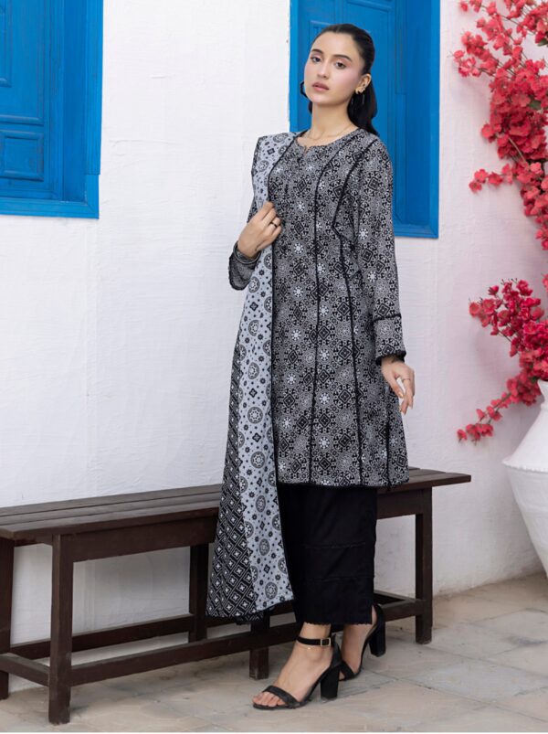 REGALIA BLACK AND WHITE LAWN 3PC - Image 5